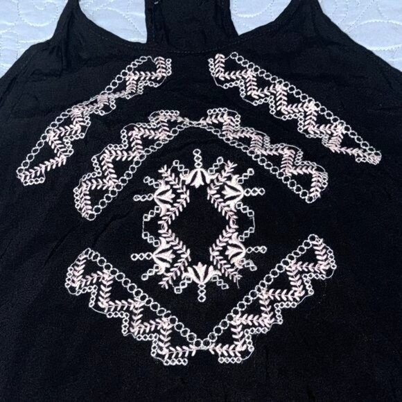 Black Fringe Halter Top With Embroidered Tribal Design By 64 Sixty Five Rayon Ma - Picture 3 of 8